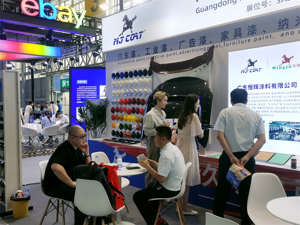 展会中图片2.jpg